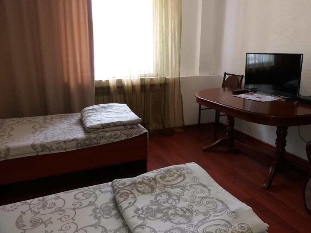 Nuri Hotel Стадион Karaganda Bagian luar foto